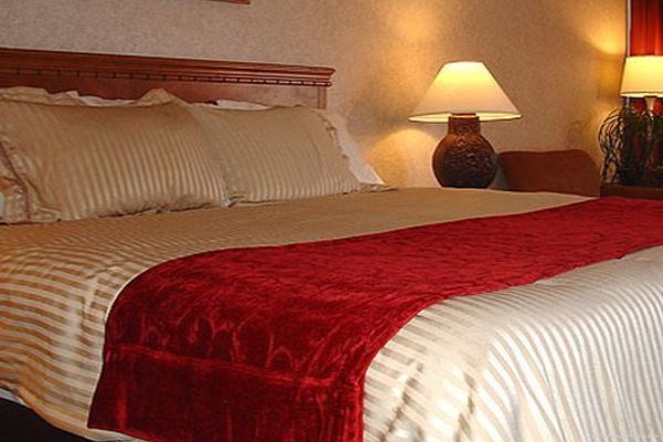 HOMEPLACE INN AND SUITES (Jacksonville)